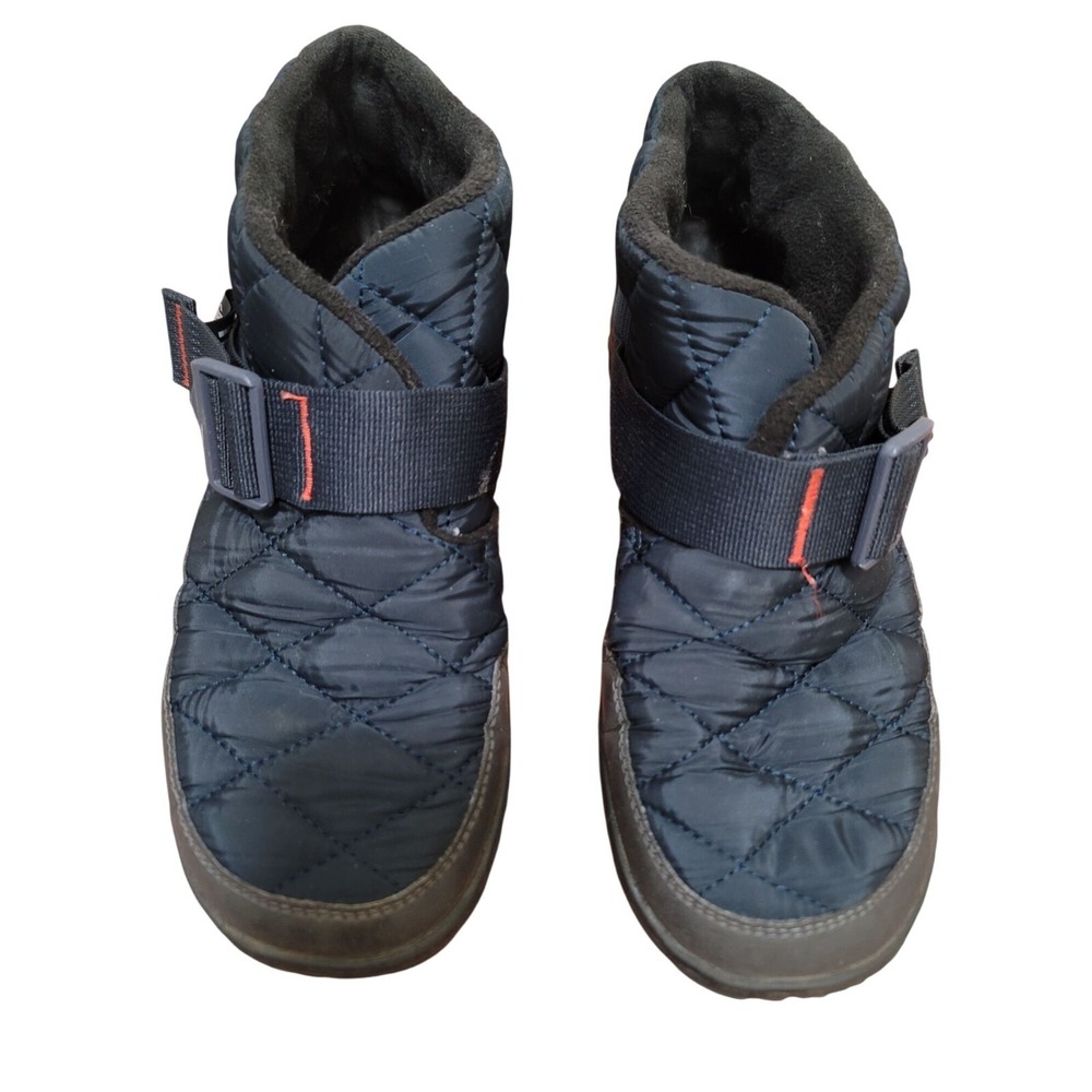 Chaco Quilted Black/Blue Outdoor Winter Shoes With Adjustable Strap & Plush Lini